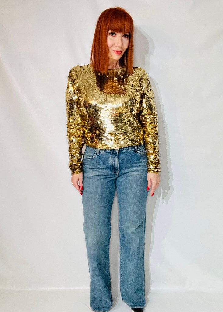 Vintage 1980s gold sequin sweater - Vintage Fashion Magazine - outfit inspiration inspo 